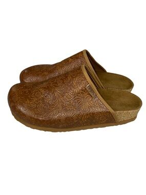 FLOJOS Sophia Clog Floral Embossed Design Faux Leather Size 8 Cork Tan Artisan